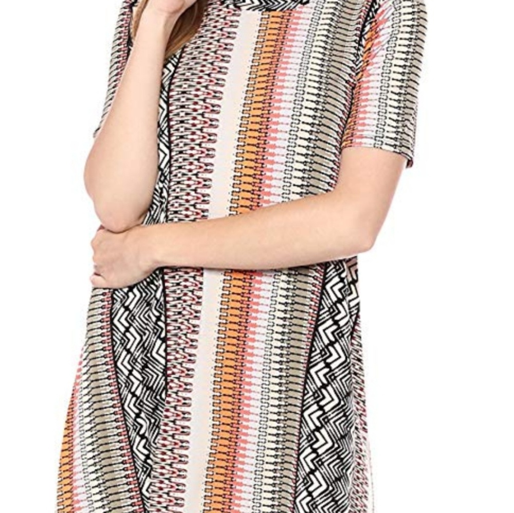 BCBG Generations dress short sleeve